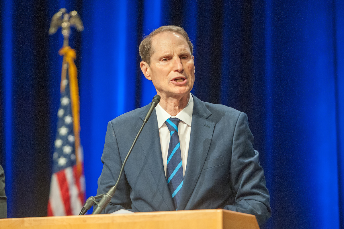 Wyden Launches Inquiry Into Deceptive Medicare Marketing The Lund Report